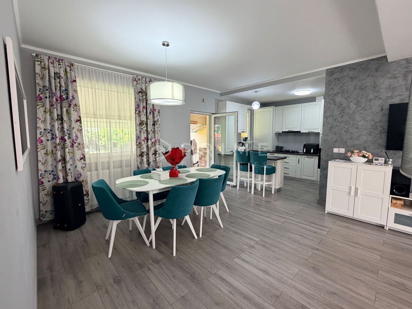 anBn-8639 Duplex modern | Complet Mobilat și Utilat I Curte amenajată I Unirii