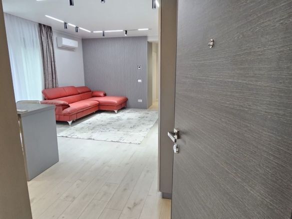 De inchiriat apartament cu 2 camere, Milcov Residence, et. 1, 700 euro