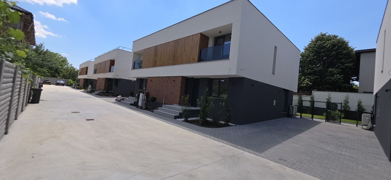 anBn-8791 Giulesti duplex P+1 4 camere de vanzare