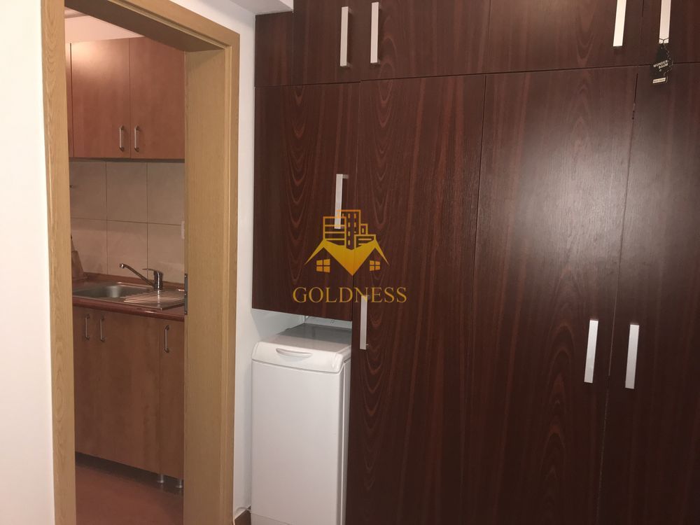 1 camera decomandată, Zorilor, Calea Turzii, Parcare, Centrala proprie