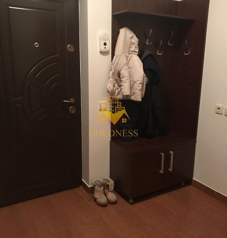 1 camera decomandată, Zorilor, Calea Turzii, Parcare, Centrala proprie