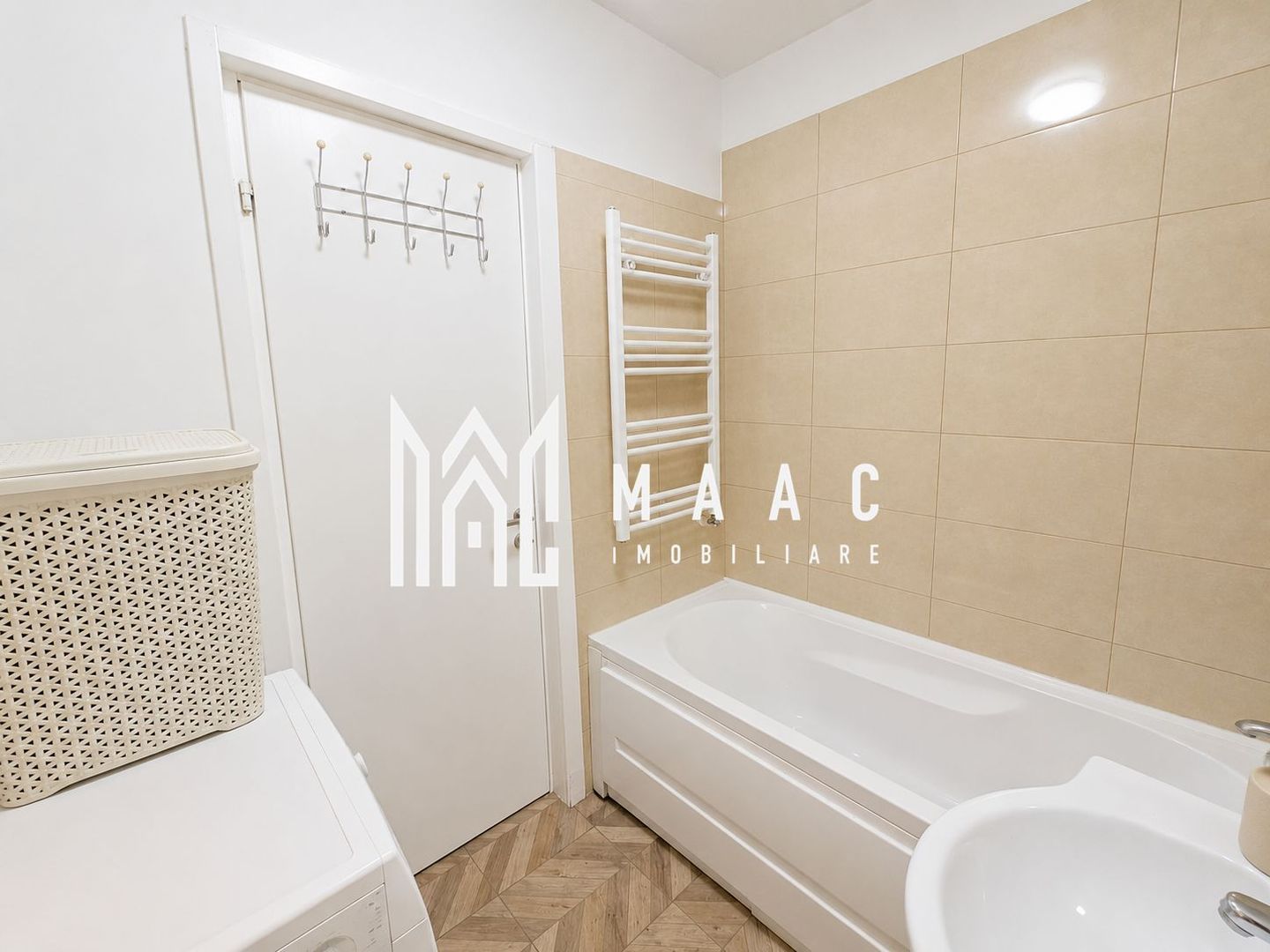 anBn-9016 Apartament 3 camere | Etaj 1 | 2 bai | 2 Balcoane | Bloc nou