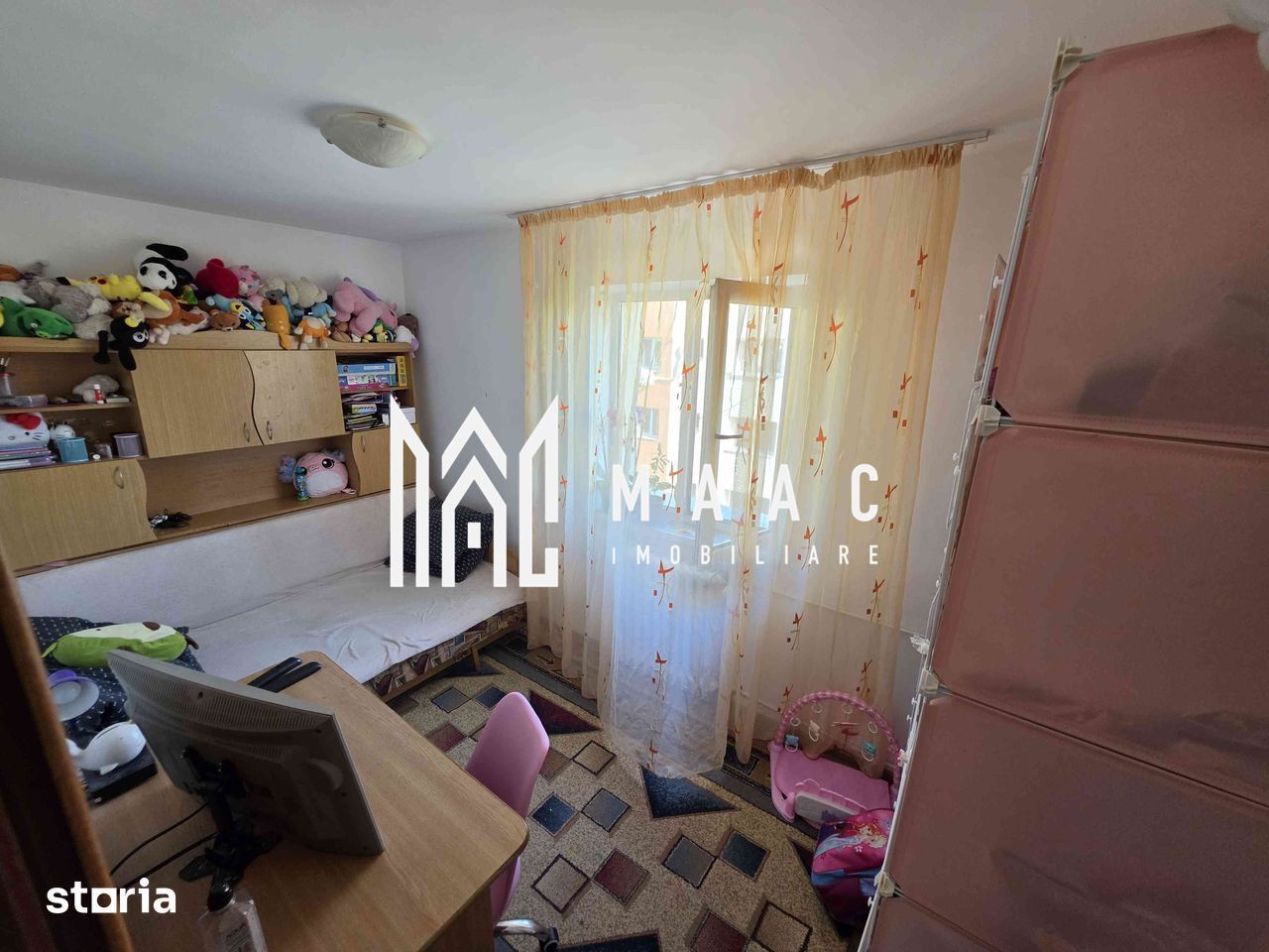 Apartament 3 camere, | 36,8 mpu | Petrișor | Etaj 3 |