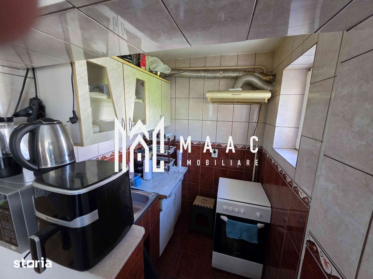 Apartament 3 camere, | 36,8 mpu | Petrișor | Etaj 3 |