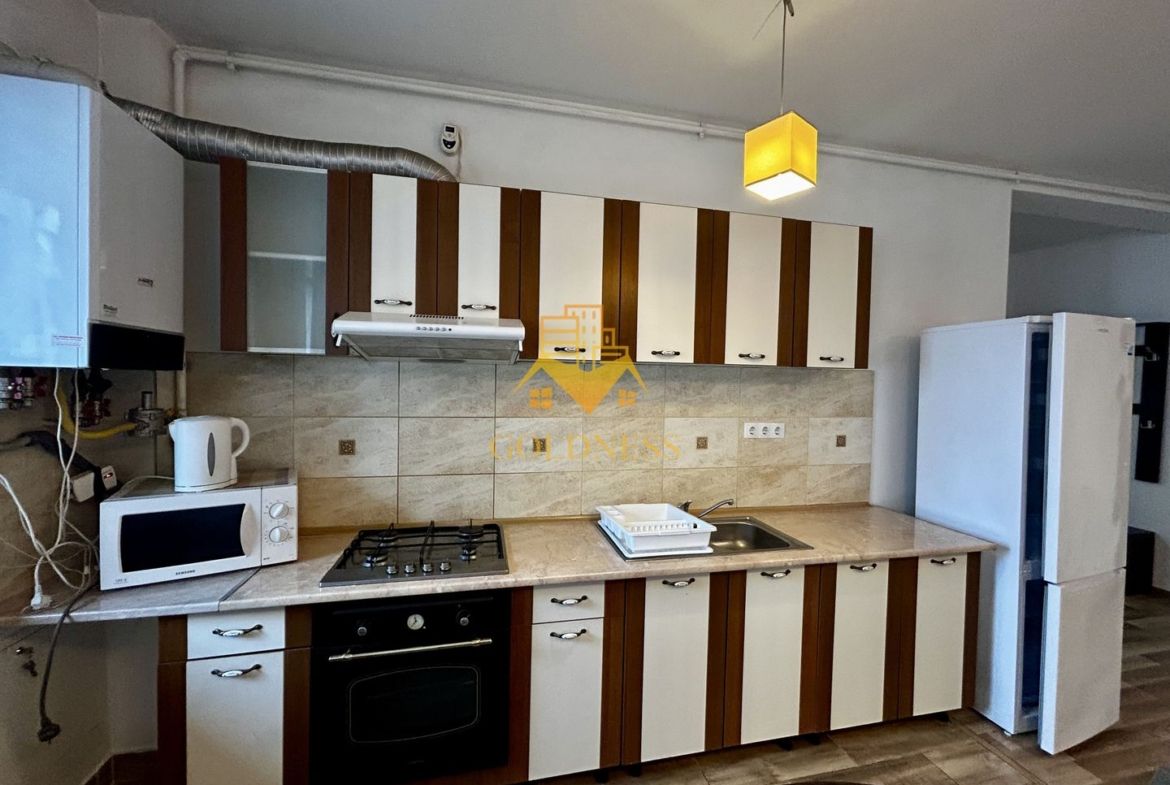 2 camere open space, Parcare, Zona Sub Cetate, Mega Image, Floresti