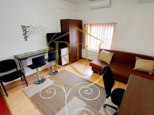 Oferim spre inchiriere garsoniera,  zona Soarelui langa Sud Plaza