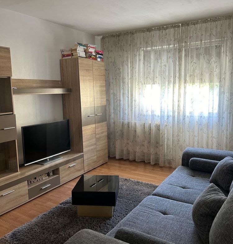 Apartament cu 2 camere 45 mp balcon etaj 2 in zona Rahovei