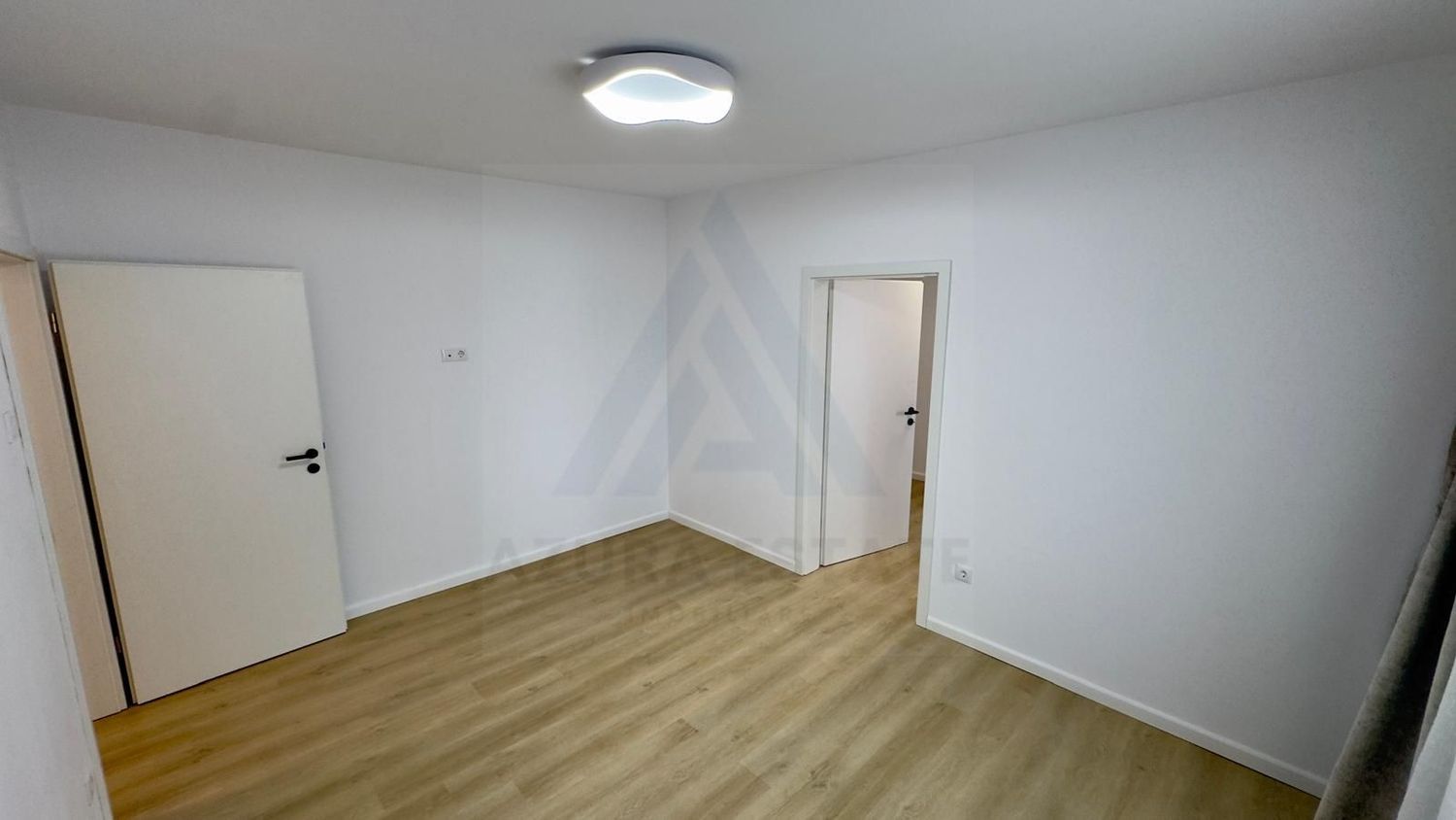 anBn-9383 Apartament cu 2 camere renovat 37 mp etaj 3/5 in zona Hipodrom 1
