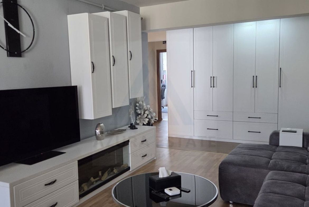 Apartament 3 camere 67 mp utili etaj 2 cu 2 locuri de parcare Turnisor