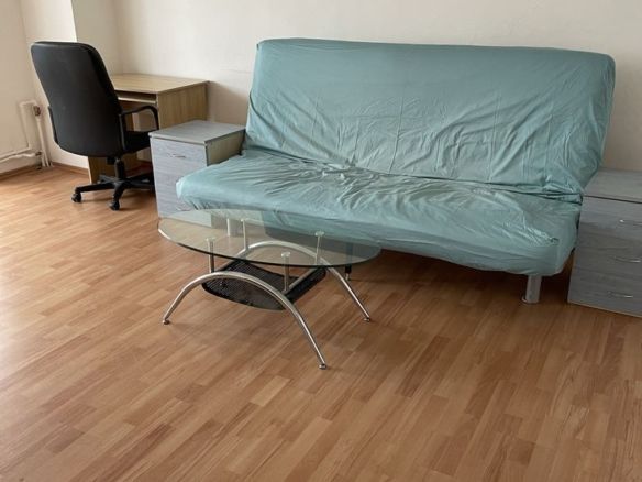 Vand 3camere mare stradal din Blvdul Decebal Bucuresti