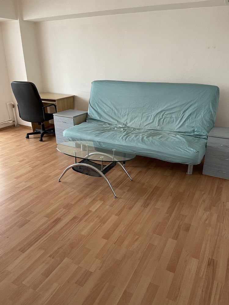 Vand 3camere mare stradal din Blvdul Decebal Bucuresti