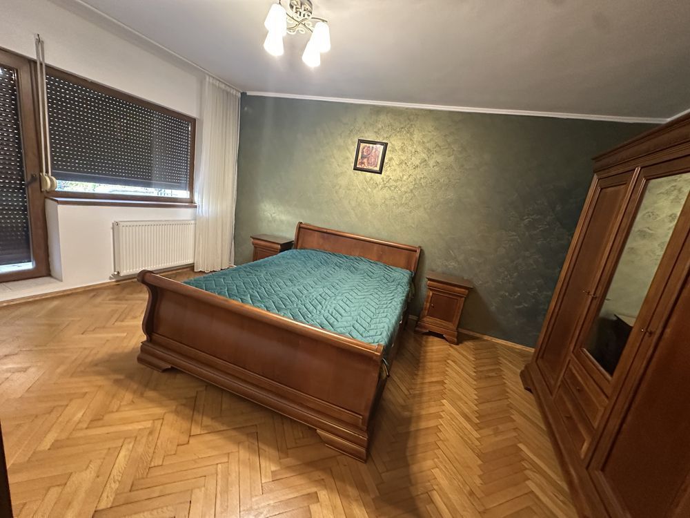 Vand aparatament 3 camere decomandat bdul Unirii, fantani