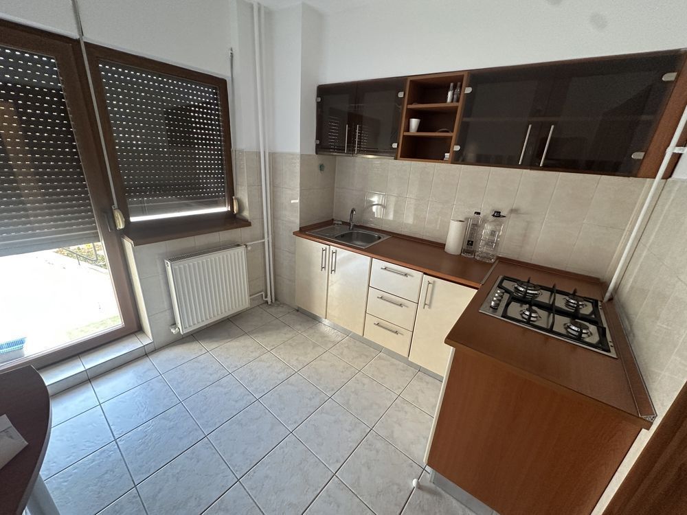 Vand aparatament 3 camere decomandat bdul Unirii, fantani