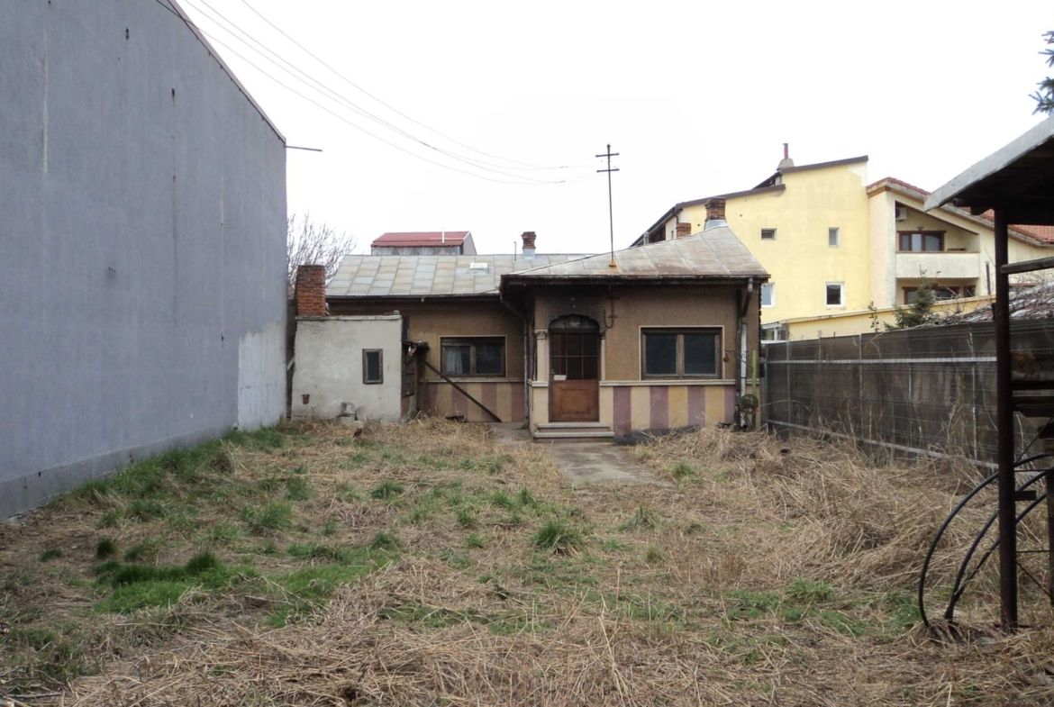 Casa de vanzare cu teren in Colentina