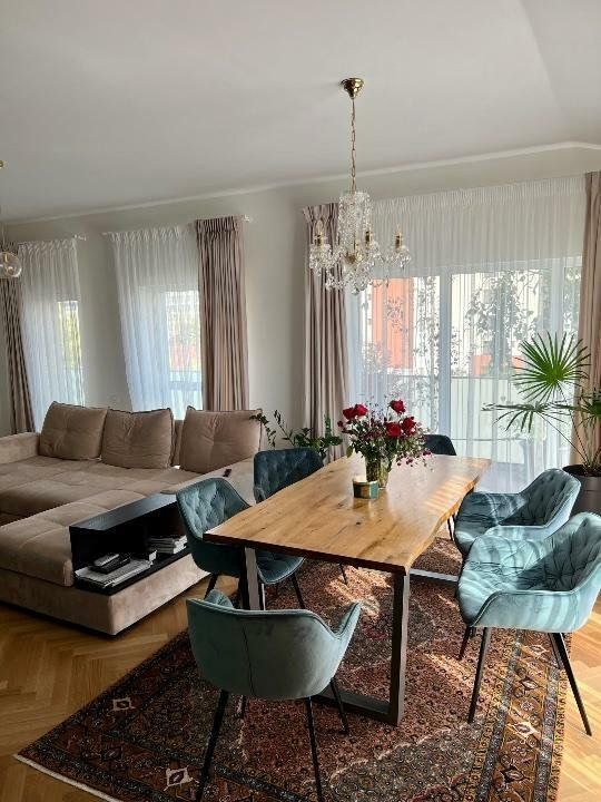 Apartament  cu 3 camere in Aviatiei