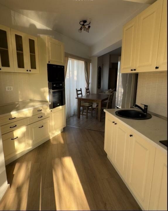 3 camere Timpuri Noi Splaiul Unirii