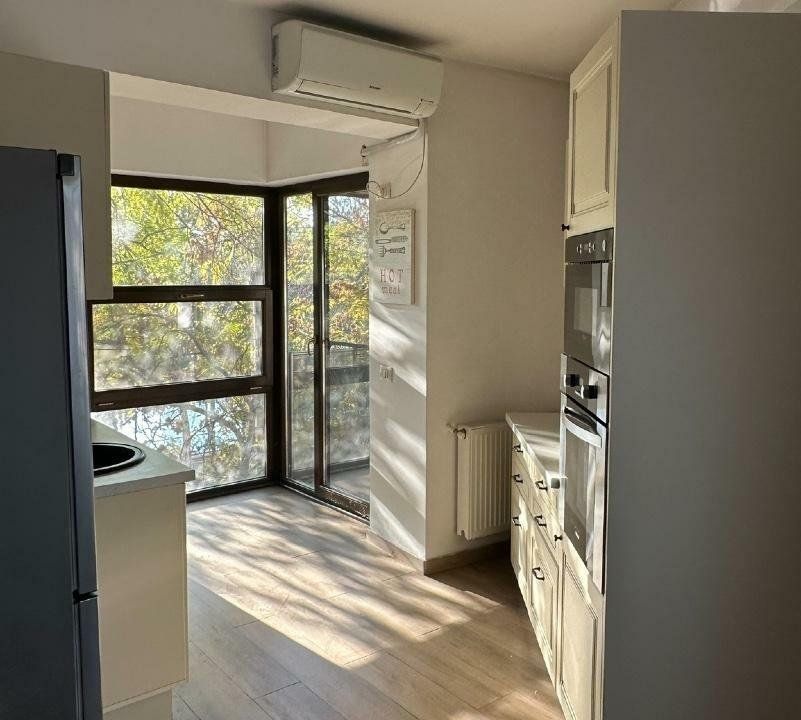 3 camere Timpuri Noi Splaiul Unirii