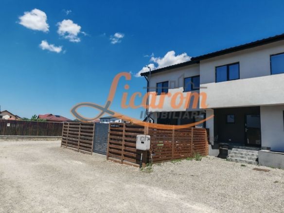 COMISION 0 . Vila LA CHEIE – IZVOR TARLUNGENI – P+E ,4 CAMERE.