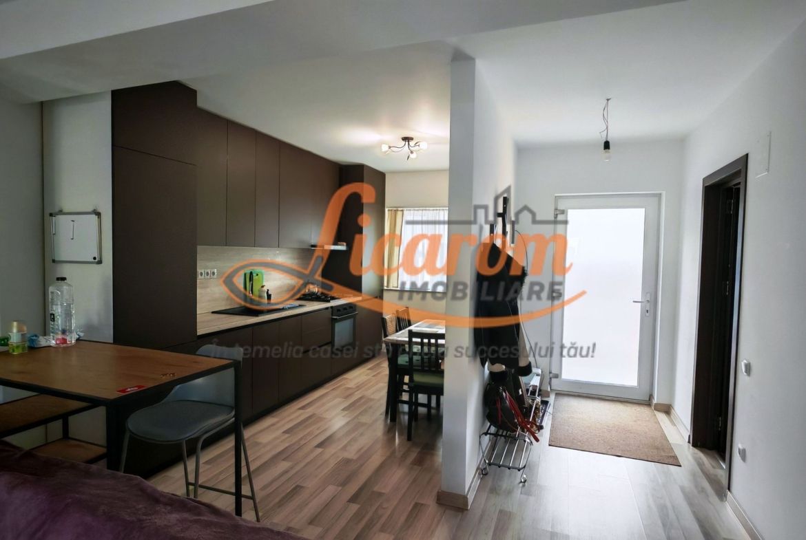 COMISION 0 . Vila LA CHEIE – IZVOR TARLUNGENI – P+E ,4 CAMERE.