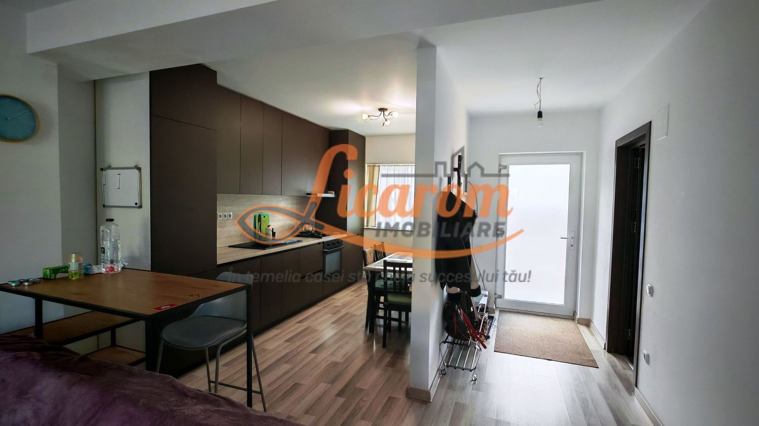 COMISION 0 . Vila LA CHEIE – IZVOR TARLUNGENI – P+E ,4 CAMERE.