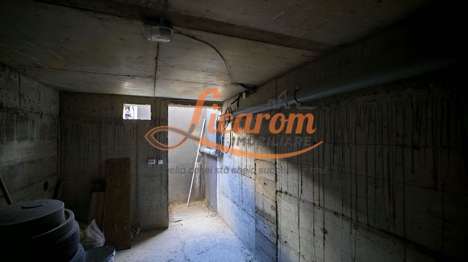 COMISION 0 . Vila LA CHEIE – IZVOR TARLUNGENI – P+E ,4 CAMERE.