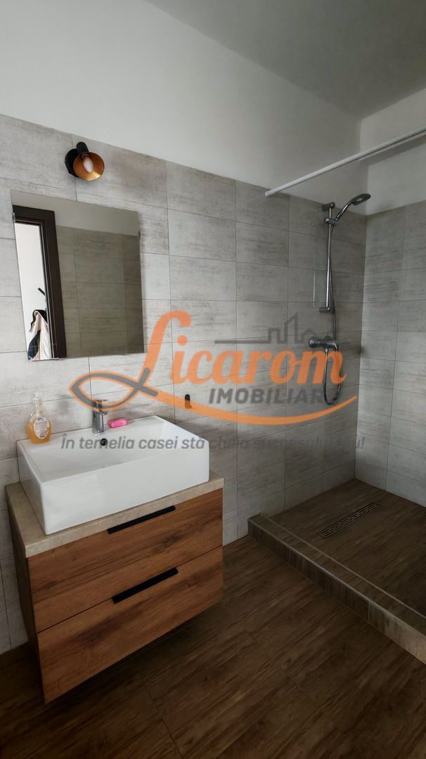 COMISION 0 . Vila LA CHEIE – IZVOR TARLUNGENI – P+E ,4 CAMERE.
