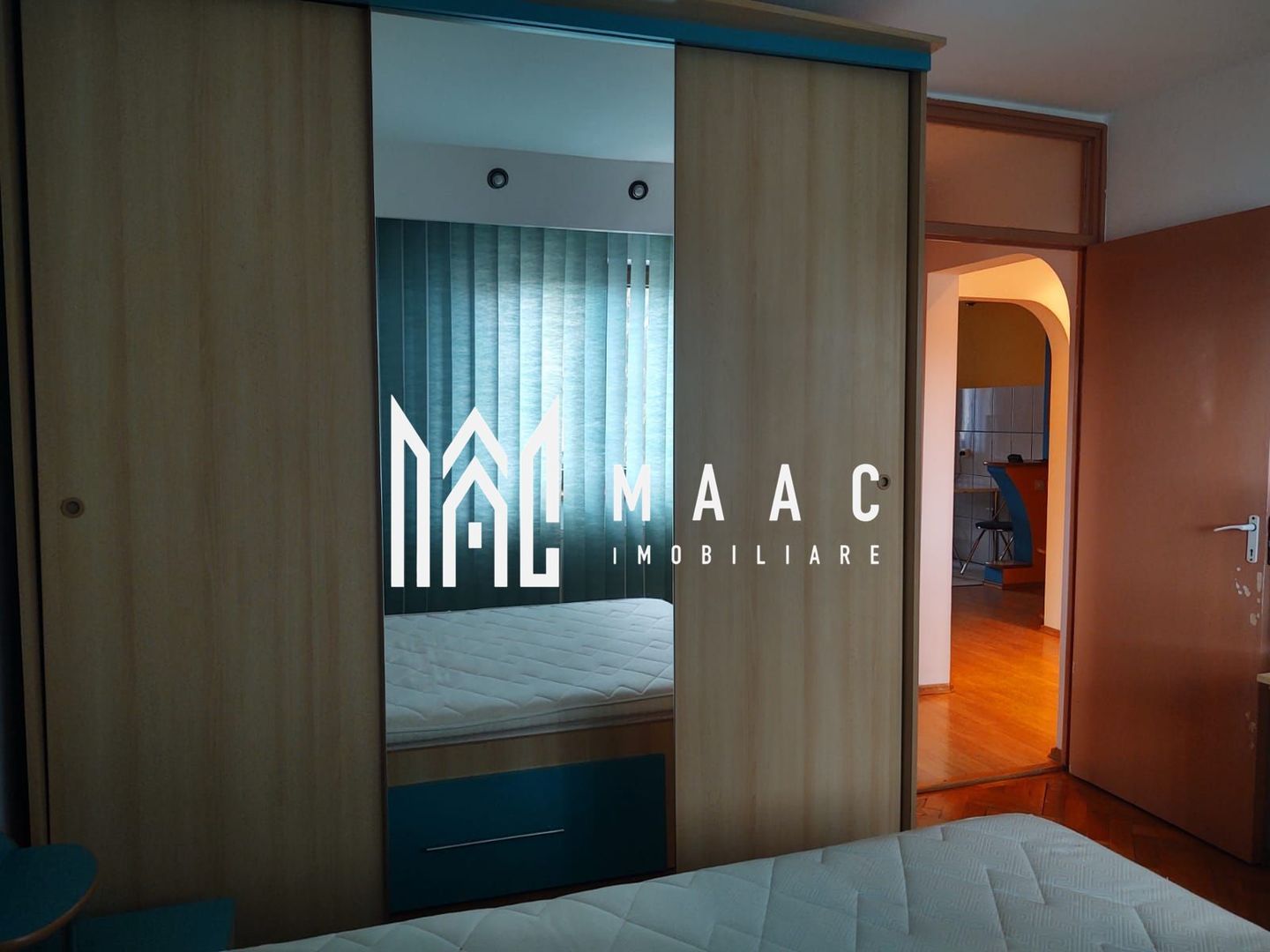 Apartament 3 camere I Etajul 3 I Decomandat I Strand