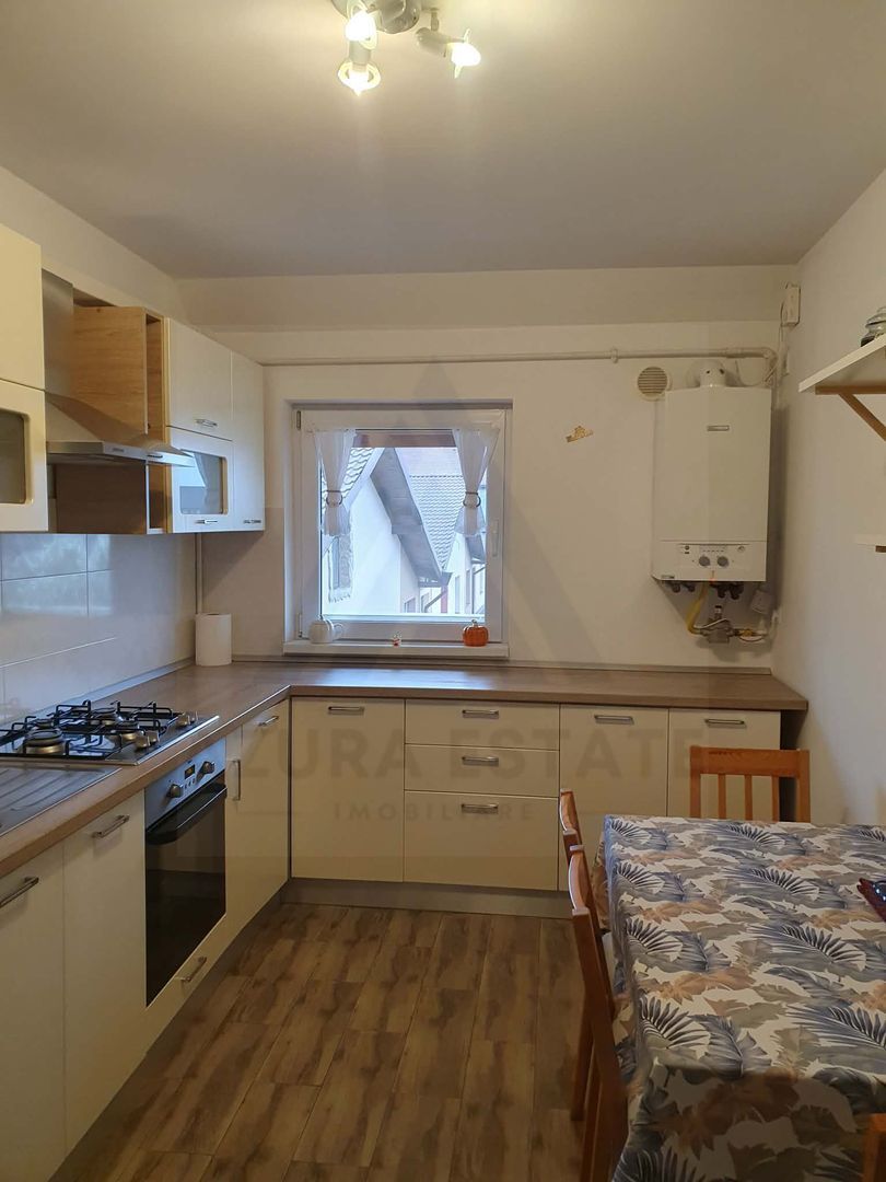 anBn-98 Apartament 76 mp utili 2 bai bucatarie inchisa si pod in Arhitectilor