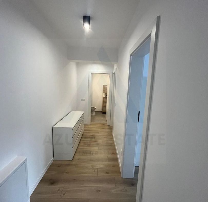 Apartament premium 3 camere 65 mp utili balcon 7 mp parcare Selimbar