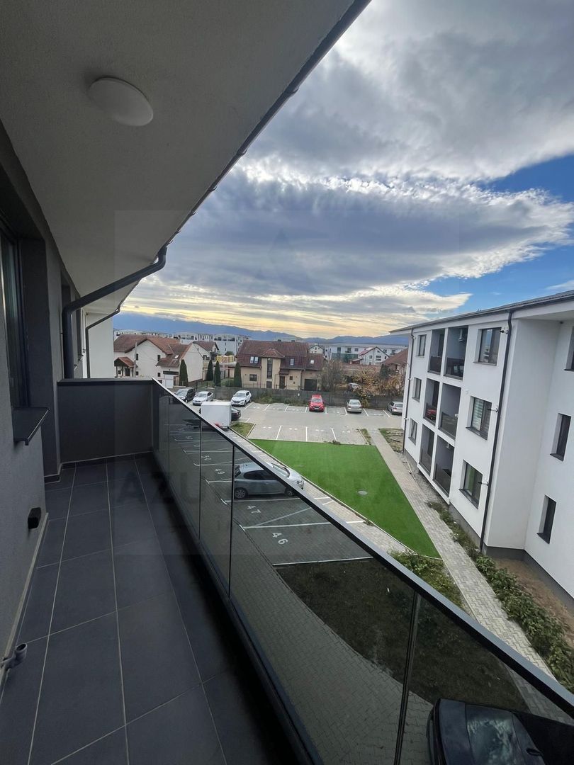 Apartament premium 3 camere 65 mp utili balcon 7 mp parcare Selimbar