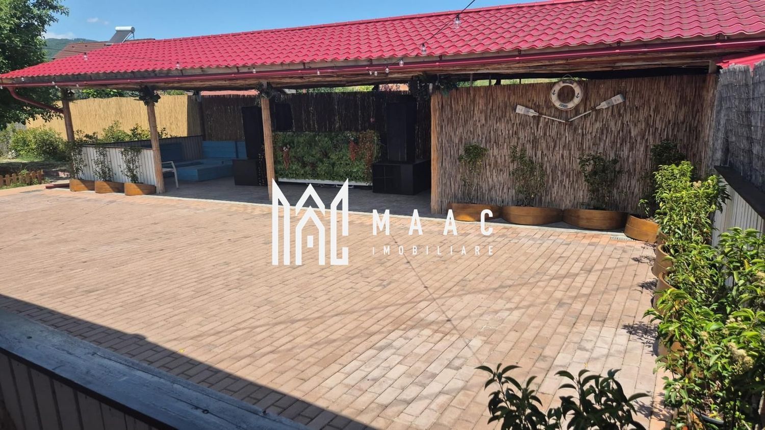 Complex HoReCa  | Daesti, Râmnicu Vâlcea | 320 mp, teren 4.100 mp