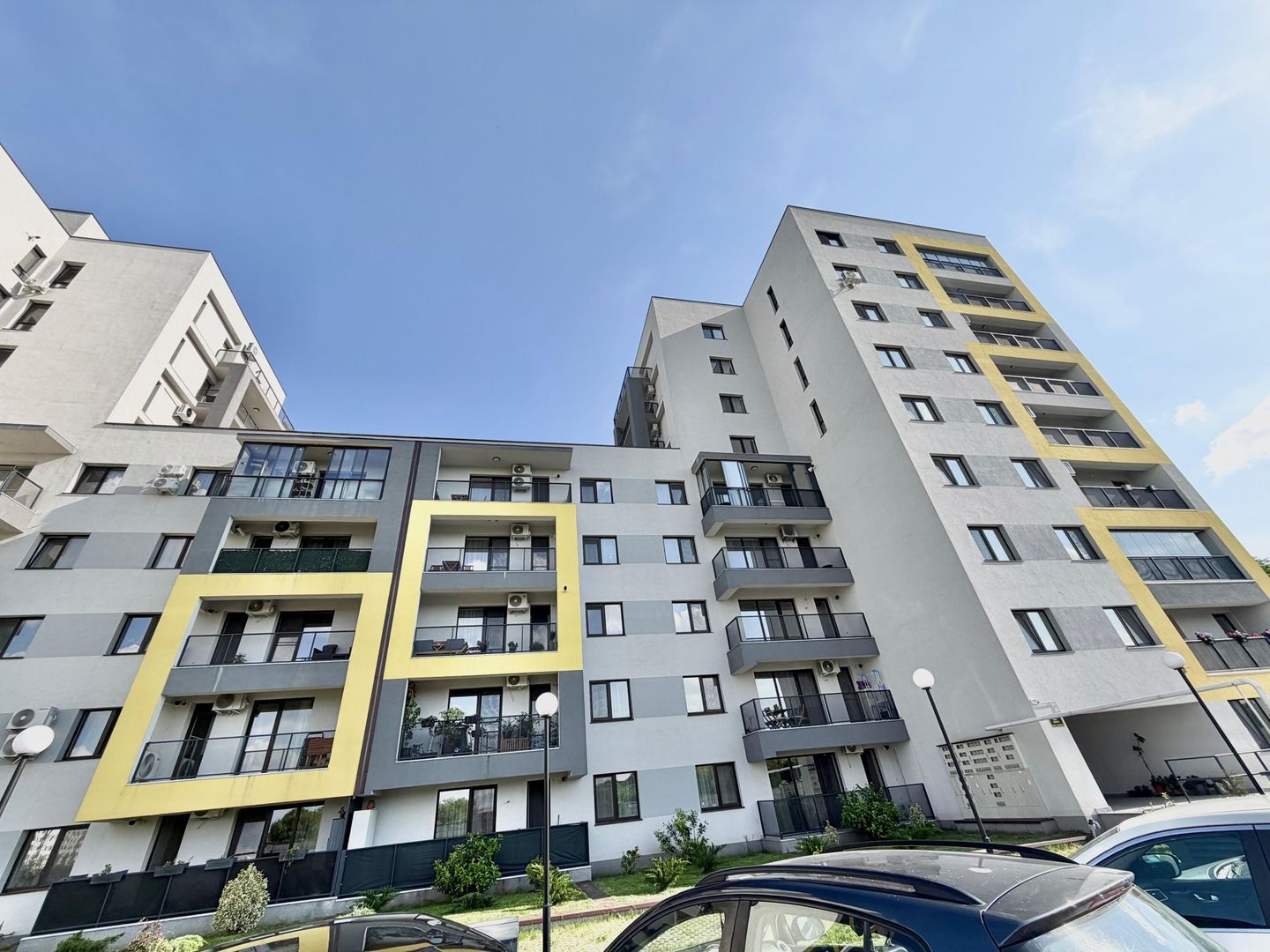 anBn-9858 Garsoniera complet mobilata – bd. Timisoara 101N – loc parcare