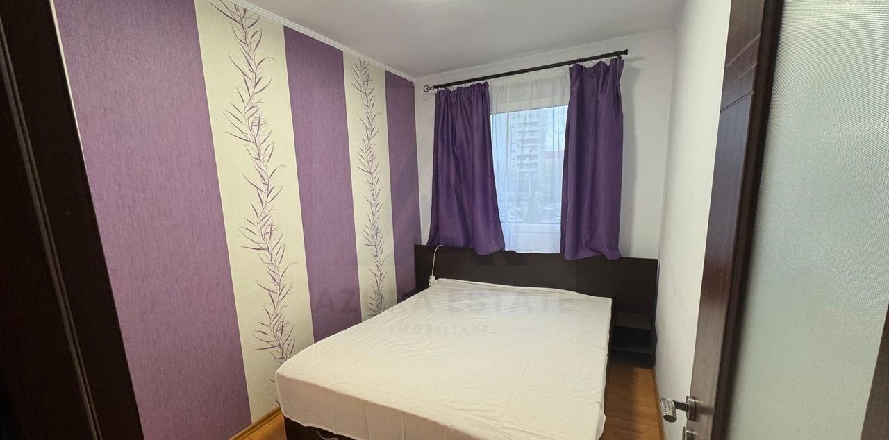 Apartament renovat 3 camere 2 dormitoare pivnita in zona Mihai Viteazu