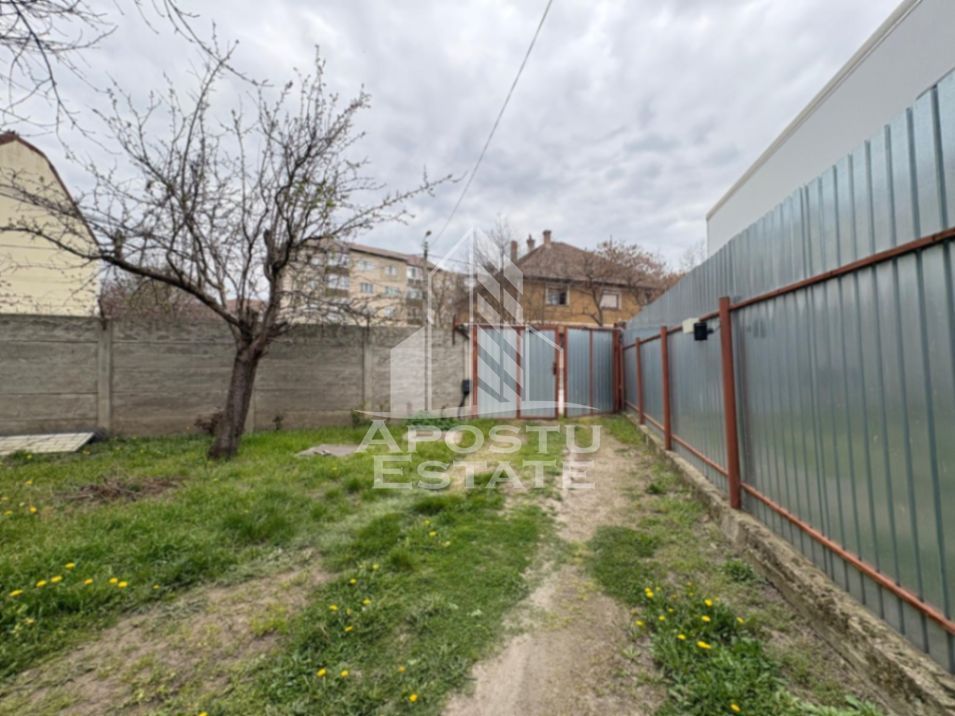 Casa individuala de vanzare zona Traian Timisoara, 2 fronturi stradale