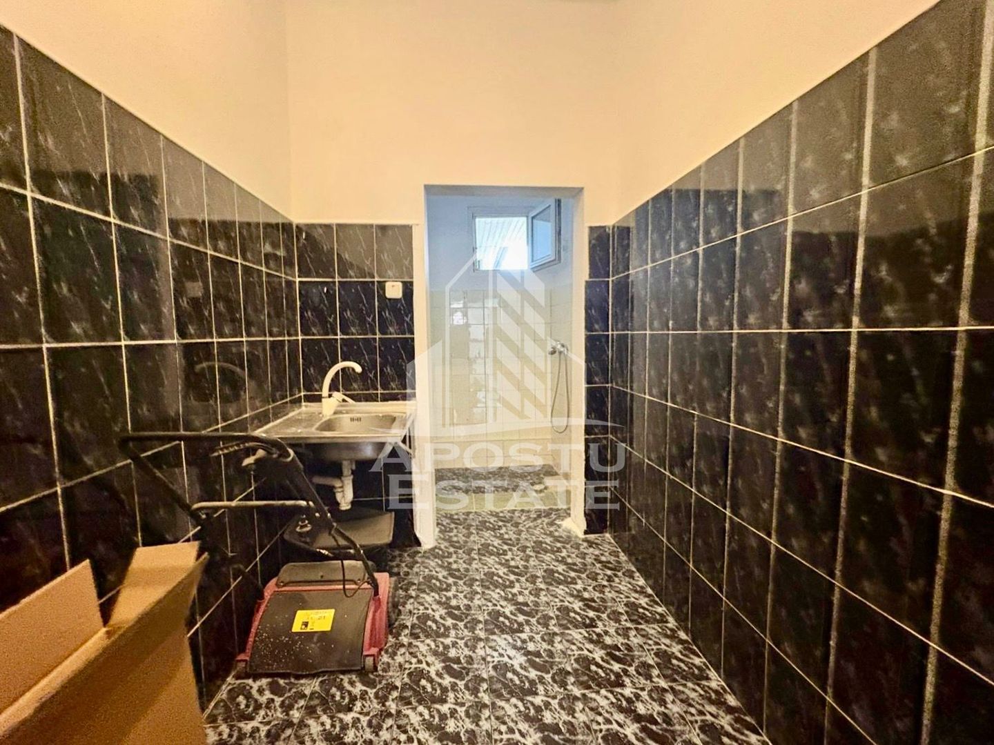 Casa individuala de vanzare zona Traian Timisoara, 2 fronturi stradale