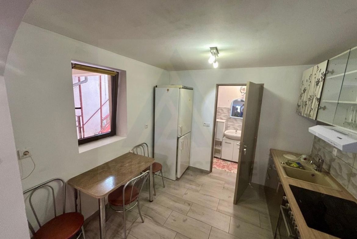 Casa 4 camere 100 mp Tiglari - foto 9