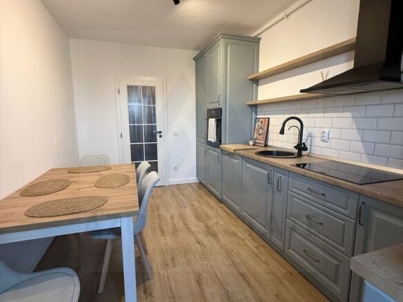 Apartament cu 2 camere 54 mp si balcon la prima inchiriere in Selimbar - Imagine principala