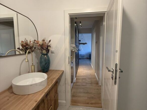 Apartament cu 2 camere 54 mp si balcon la prima inchiriere in Selimbar - foto 3
