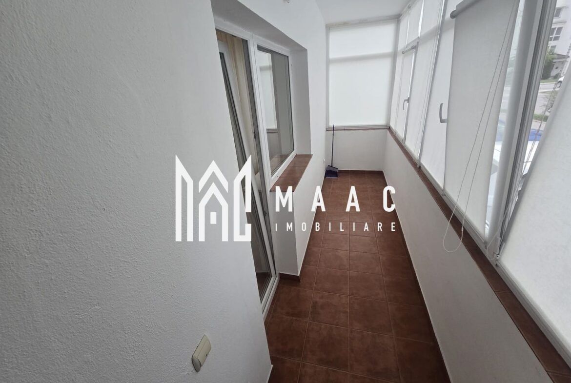 Apartament 2 camere decomandat parter gradina Strand
