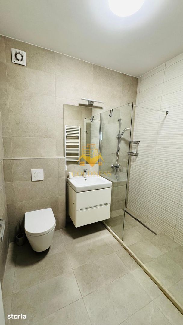 anBn-10230 1 camera studio, Marasti, The Office, Record Park, 21 dec. Lidl
