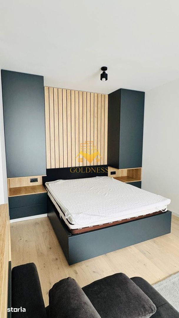 anBn-10234 1 camera studio, Marasti, The Office, Record Park, 21 dec. Lidl