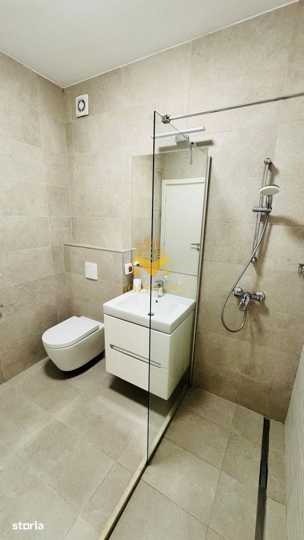 anBn-10238 1 camera studio, Marasti, The Office, Record Park, 21 dec. Lidl