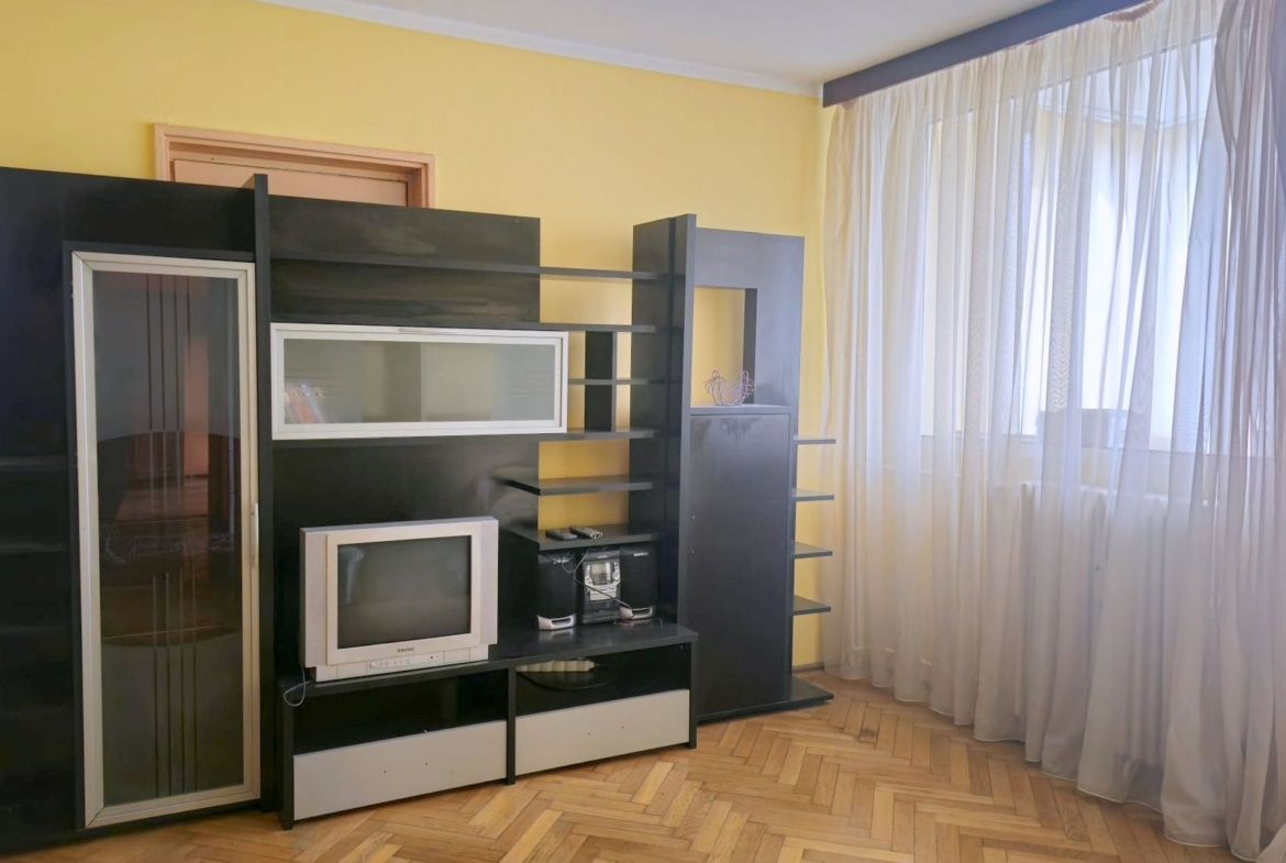 Apartament 3 camere de vanzare – Tiglina 1 – Strada Saturn – Etaj 2
