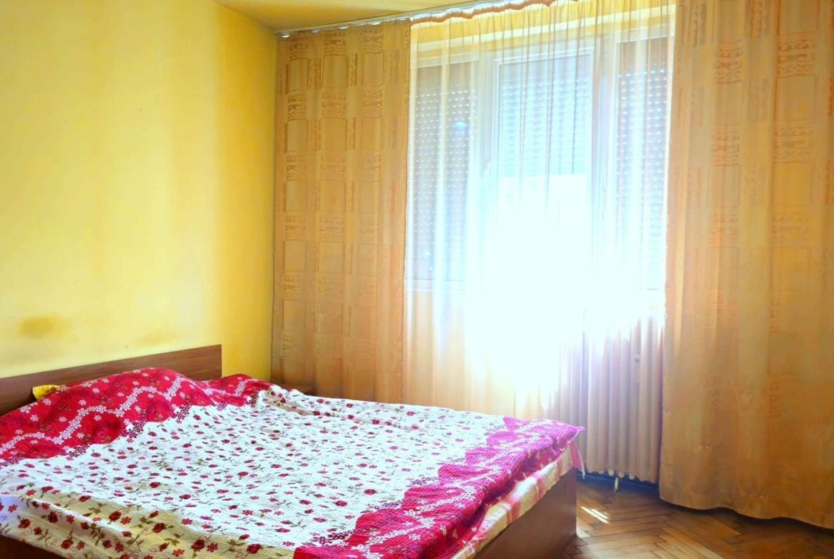 Apartament 3 camere de vanzare – Tiglina 1 – Strada Saturn – Etaj 2