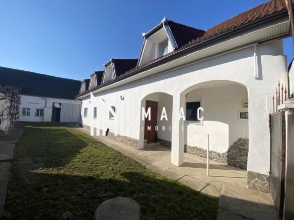 Proprietate individuală 12 camere | Cristian | 4 corpuri, 553 mp - Imagine principala