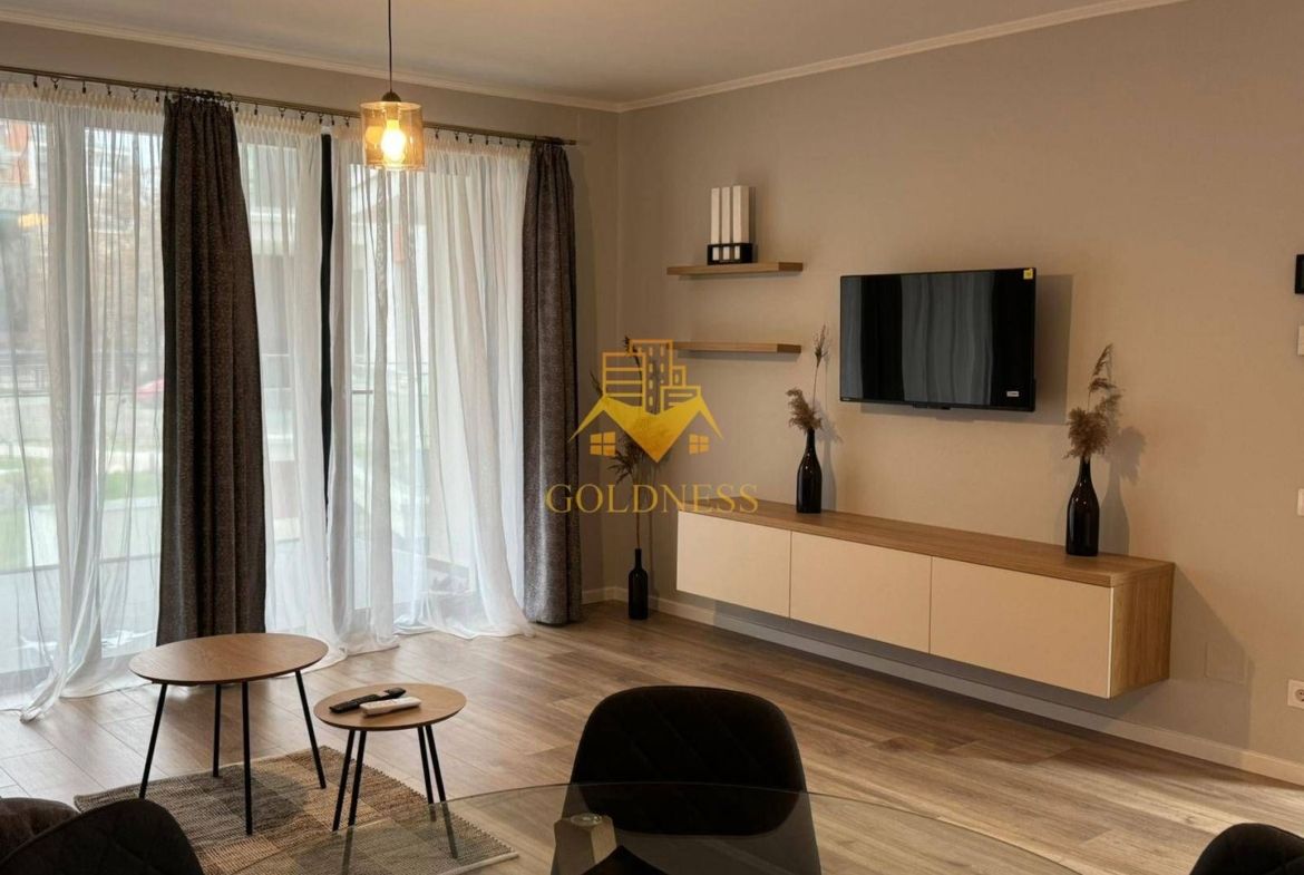 2 camere, Marasti, The Nest, The Office, 21 Dec, Prima inchiriere
