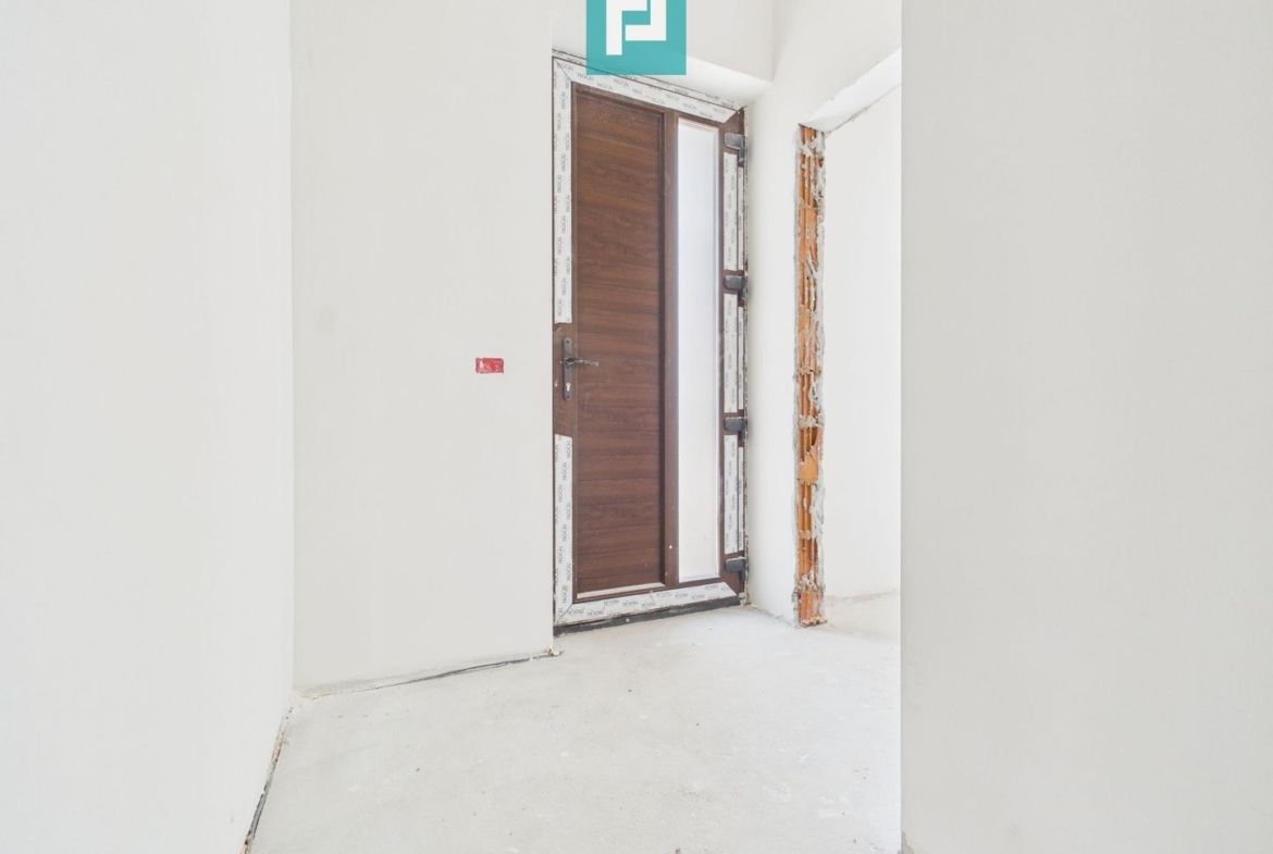 Duplex spațios 102 mp utili, teren 350mp in Covaci