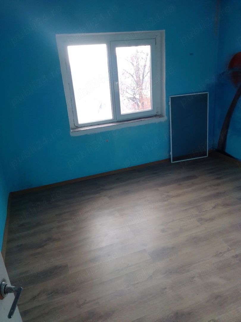 De inchiriat doua camere siderurgistilor vest, nemobilat, 200 euro