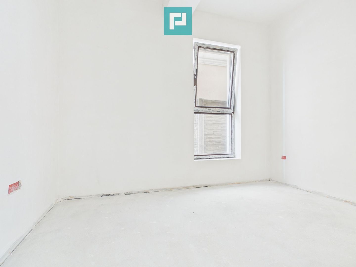Duplex spațios 102 mp utili, teren 350mp in Covaci