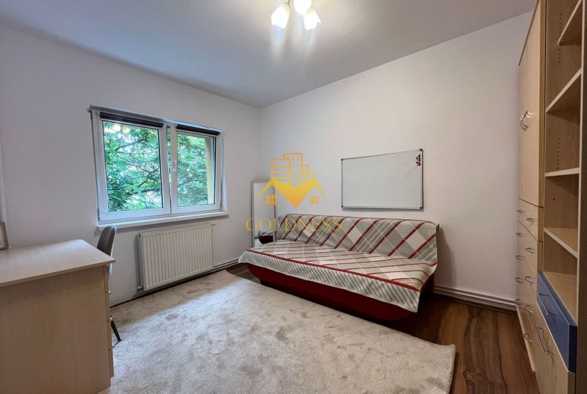 4 camere decomandate, Titulescu, Parcare, Gheorgheni, FSPAC,The Office